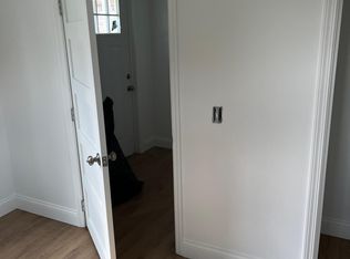 4215 Mission Rd, Kansas City, KS 66103