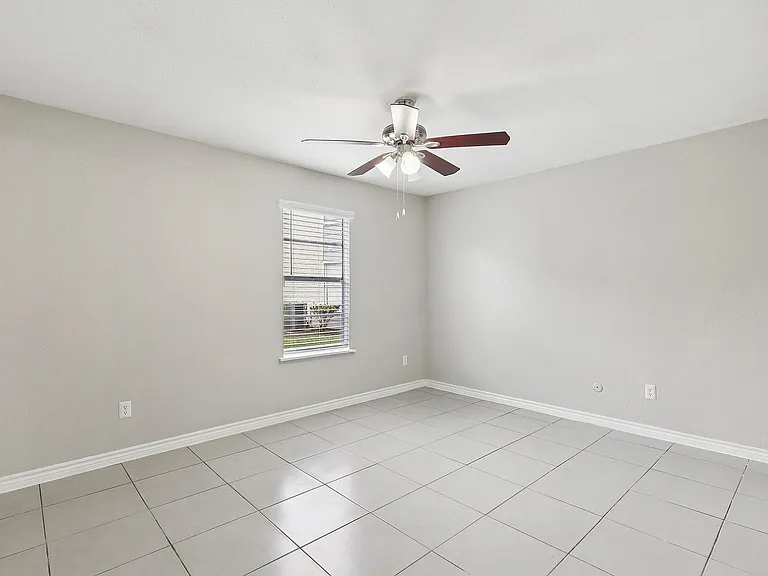 11-web-or-mls-11710 Briar Forest Dr Unit 2001-S1103-009