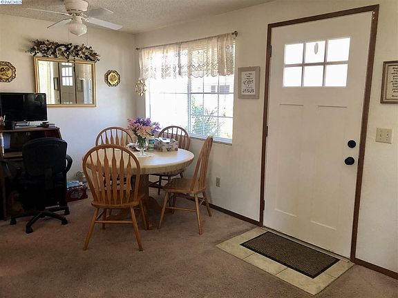 5th image of 501-503 Jadwin Ave