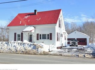 699 Main Rd N, Hampden, ME 04444
