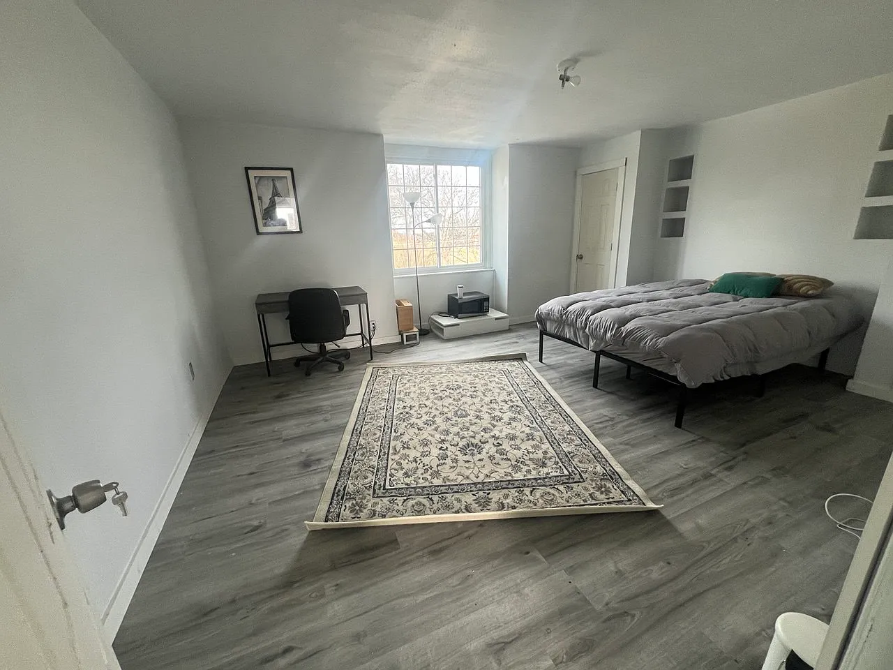6 bed, 2155 sqft, $590 — Photo 4