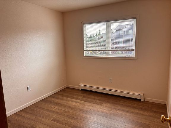 4th image of 1516 Latouche St APT 4