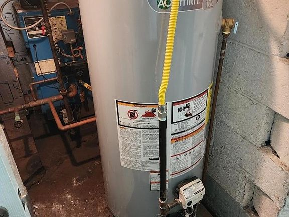 3rd image of 8106 Grand Ave