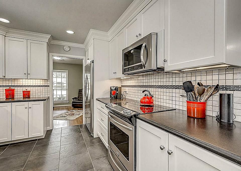 1st image of 5155 Kingfisher Dr