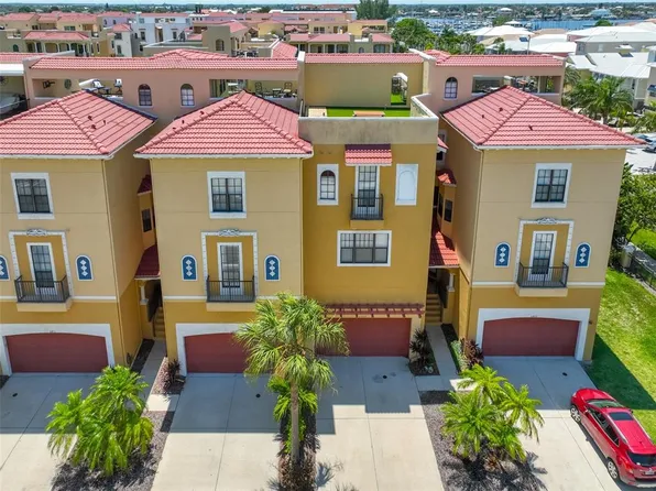 6407 Mayra Shores Ln, Apollo Beach, FL 33572