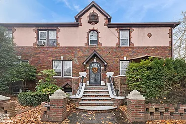 1702 East 28th Street