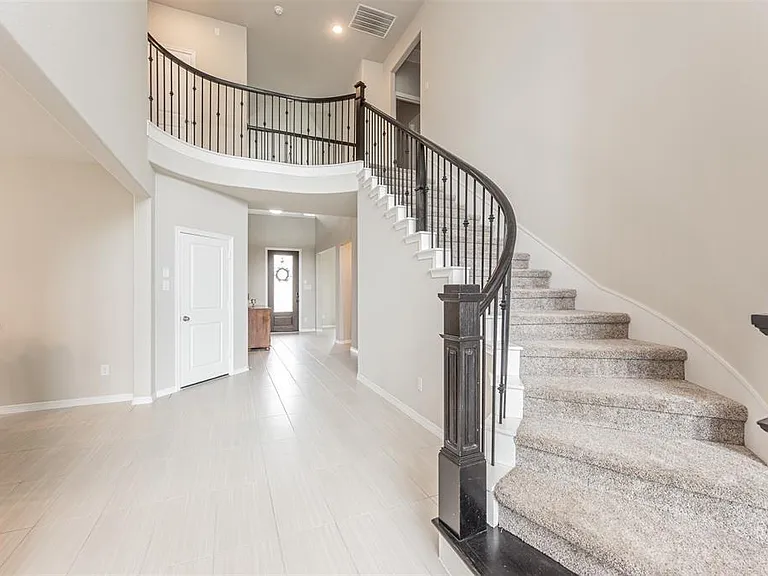 11730 Twin Creeks Hill Dr — Photo 19
