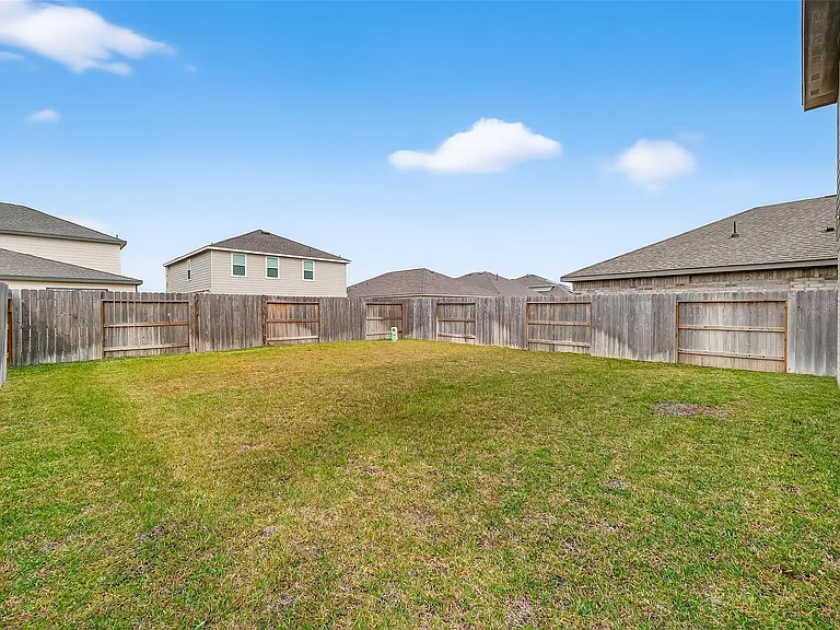 3039 Ash Ray Dr — Photo 38