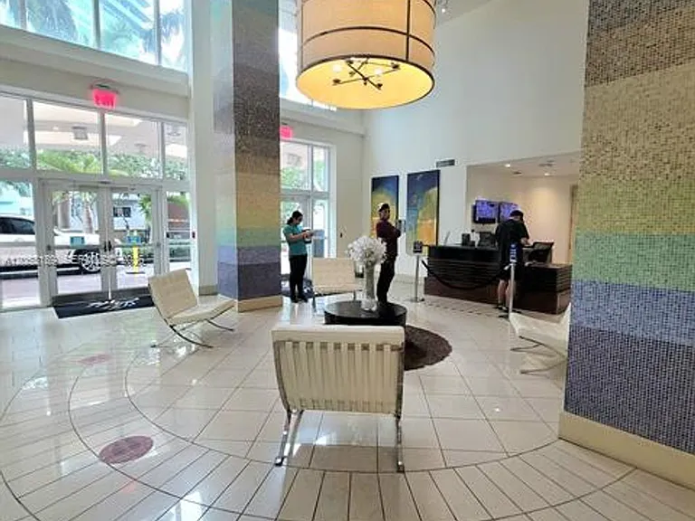 2000 N Bayshore Dr #CU-507 — Photo 24