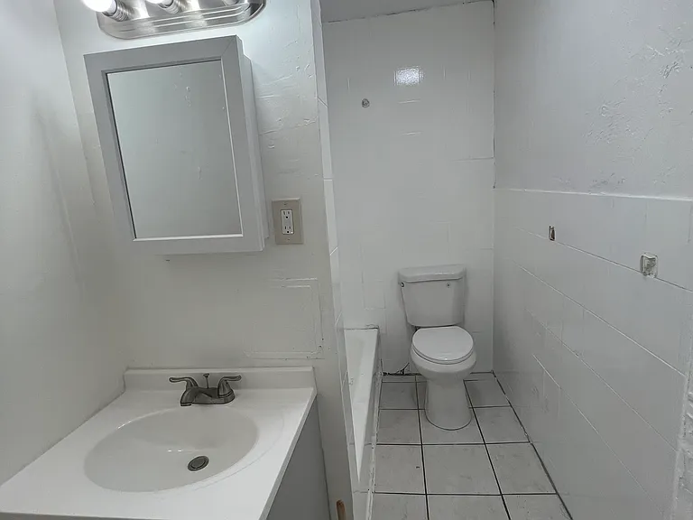 4211 Parker Ave #4 — Photo 12