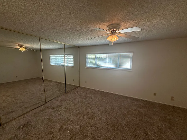 22210 James Alan Cir #8 — Photo 18
