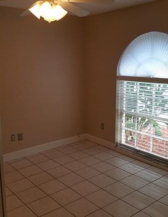 4th image of 11465 Oakhurst Rd