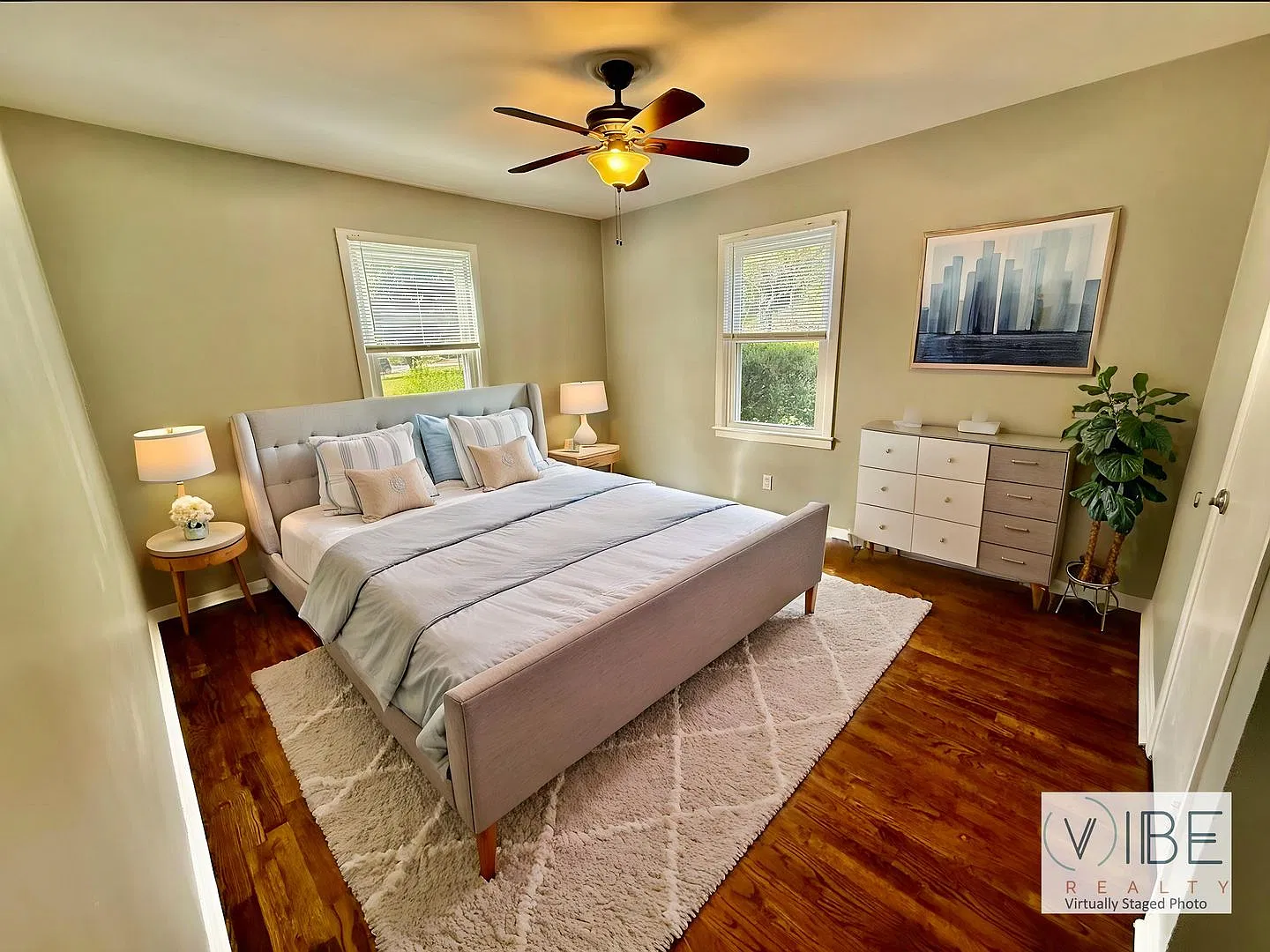 Country feel close to the city? you got it! 3 Bedroom 1 Bath for $1750 — Photo 4