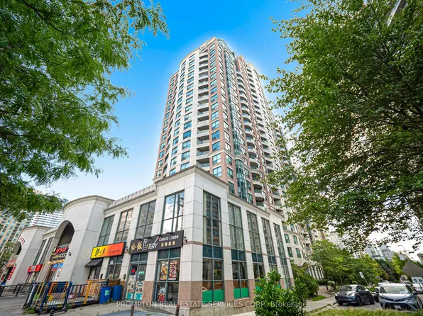 7 Lorraine Dr #807, Toronto, ON M2N 7H2