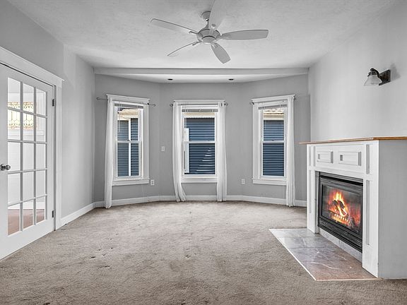 5th image of 113 Lonsdale St #2
