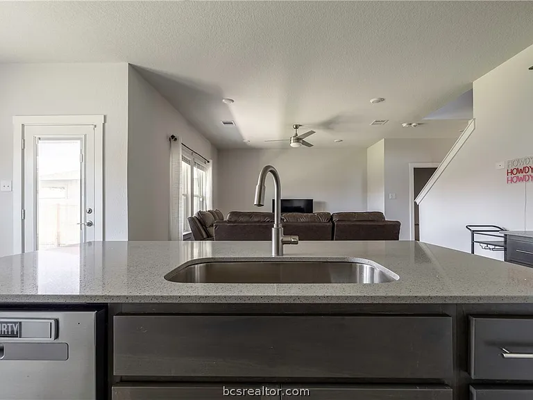 956 Lady Bird Ln — Photo 16