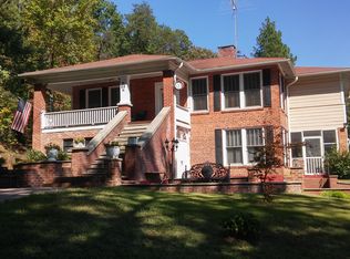 31 Walker Rd, Columbus, NC 28722