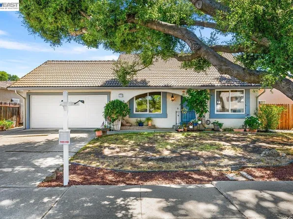 675 Alameda Dr, Livermore, CA 94551
