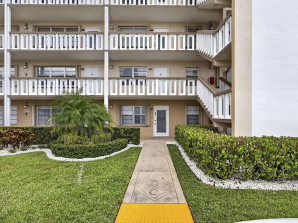 456 Southampton C, West Palm Beach, FL 33417