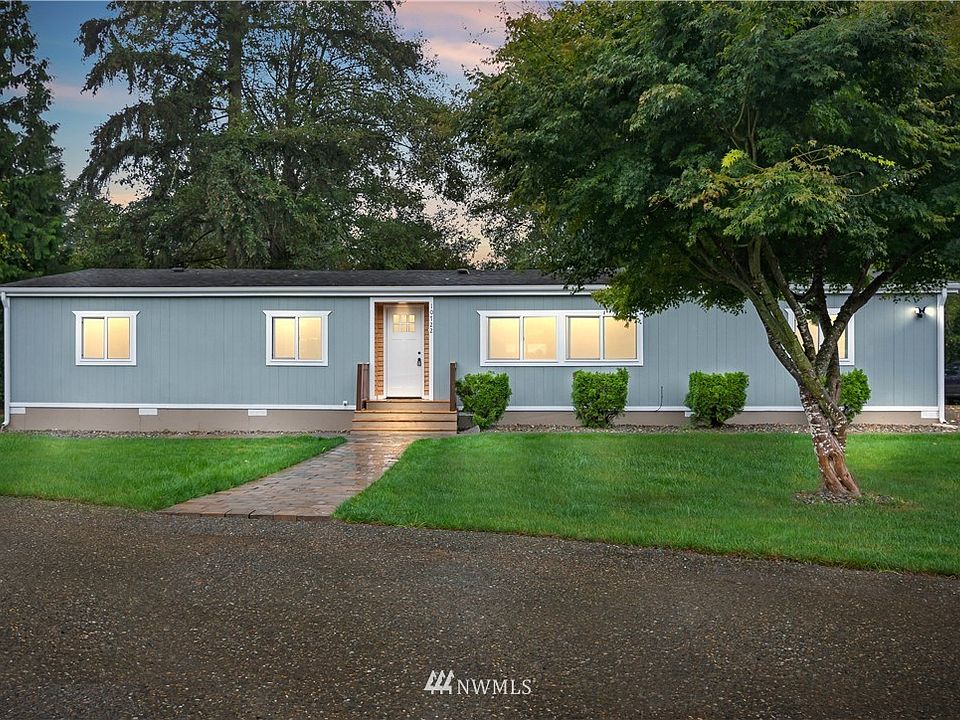 1st image of 10722 72nd Avenue E
