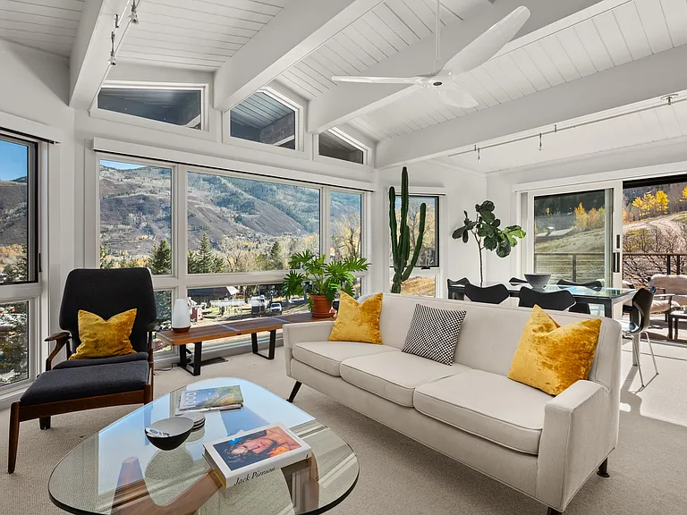 809 S Aspen St #17 — Photo 31