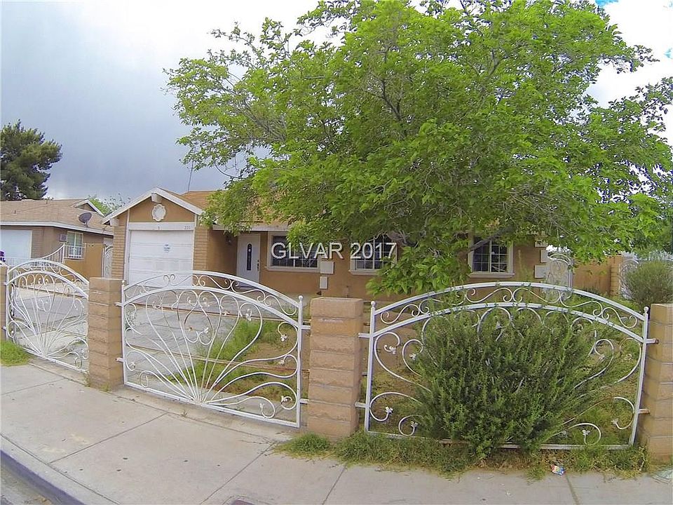 1st image of 220 Hillsway Dr