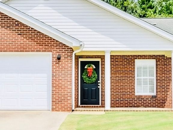 2nd image of 27 Sweetland Ct