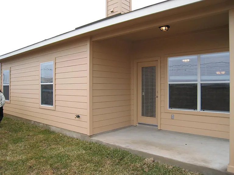 3805 Bronco Bend Loop — Photo 11