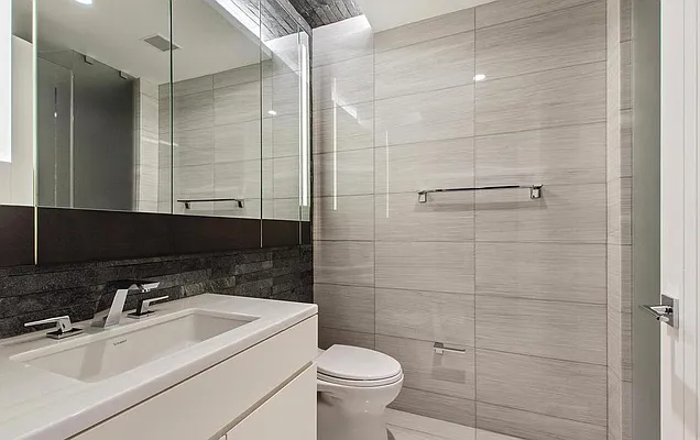 Rented by Compass | media 9