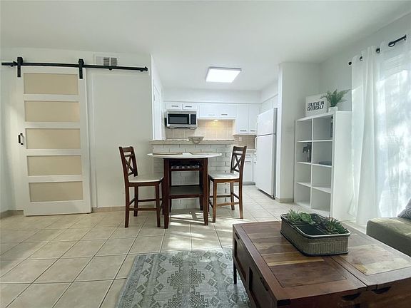 3rd image of 1801 Huldy St #A