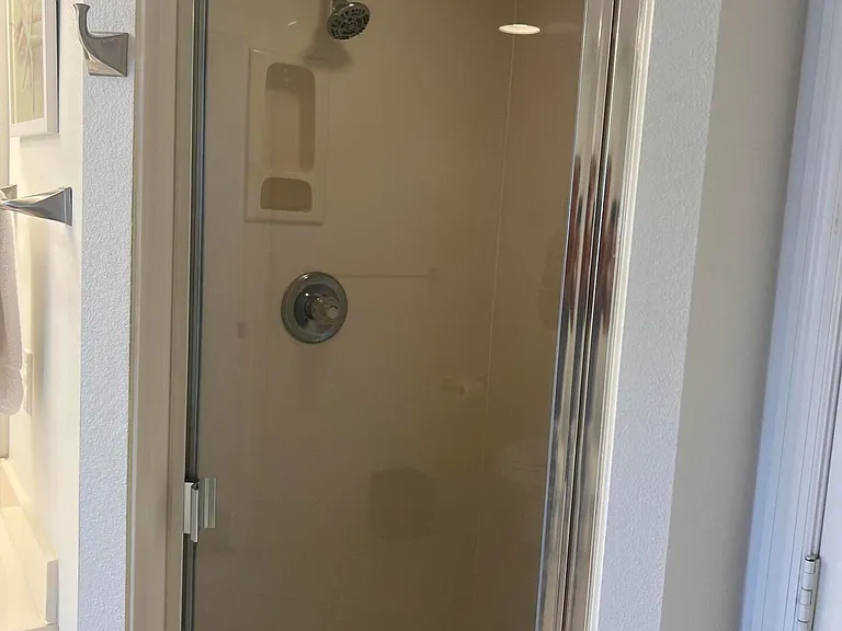 8921 Lake Dr #304 — Photo 28