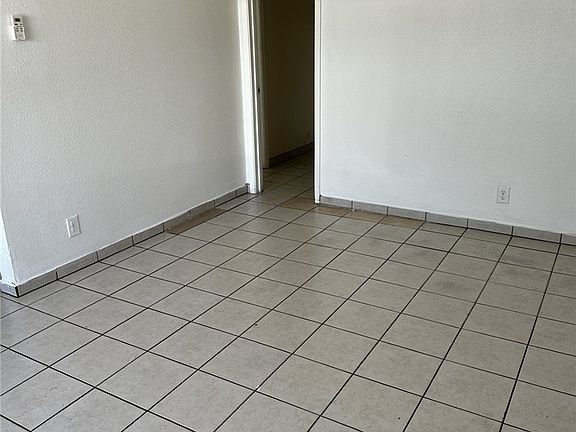 3rd image of 115 W New York Ave APT 16
