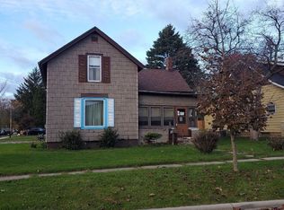 284 W 3rd St, Richland Center, WI 53581