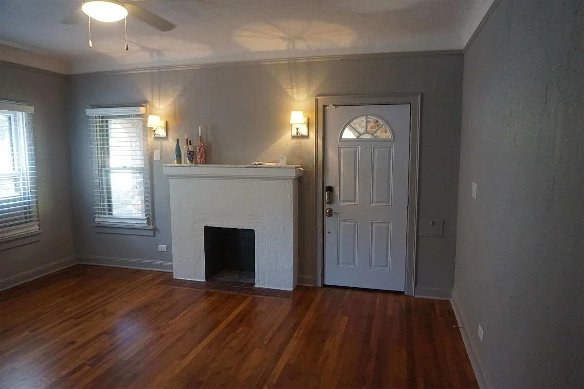 3 bed, 1396 sqft, $3,300 — Photo 2