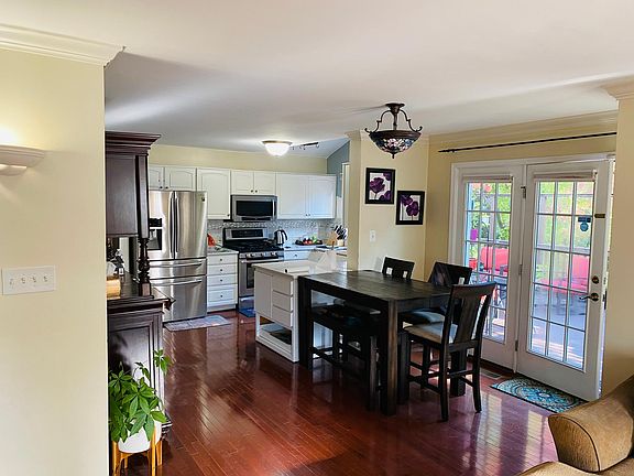 4th image of 6503 Susan Barkley Ct
