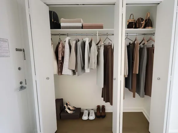 500 West 56th Street image 9 of 21