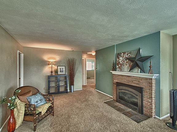 2nd image of 4414 N 24th St