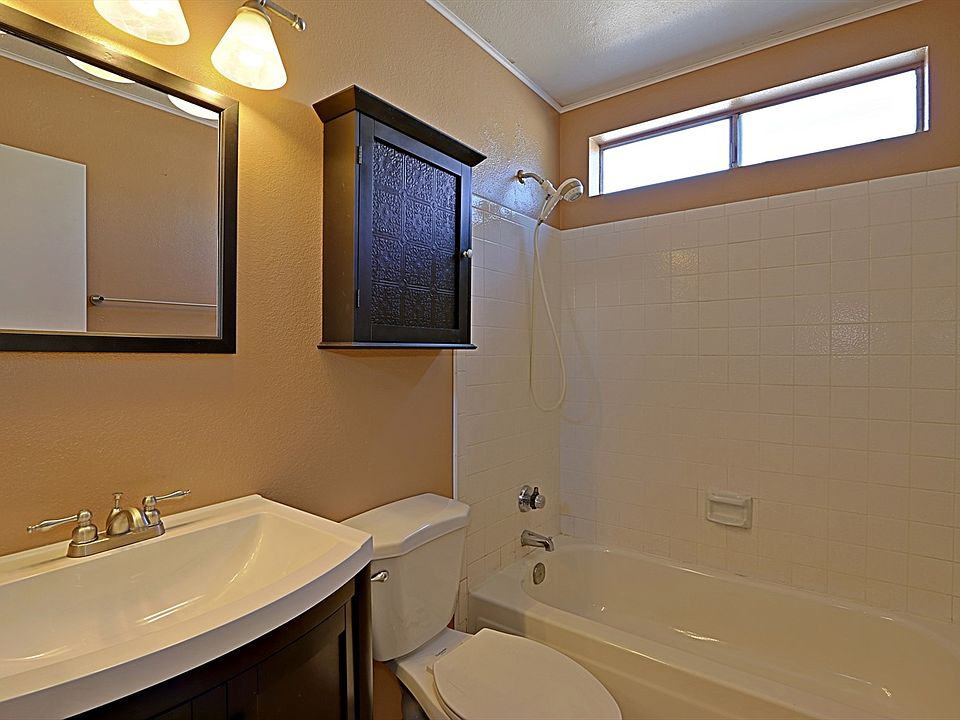 2nd image of 6919 W Turquoise Ave