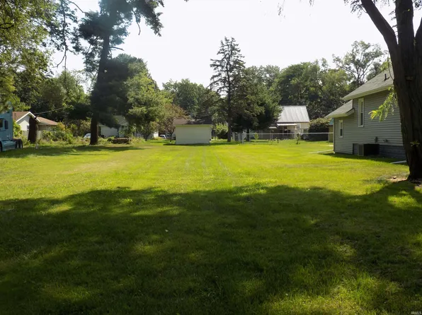 Vl Roys Ave, Elkhart, IN 46517