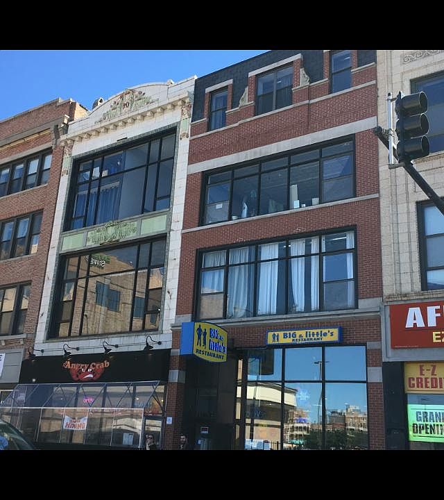 1st image of 1310 N Milwaukee Ave #3