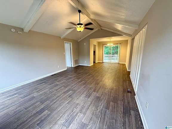 5th image of 6100 Meadow Crest Cir