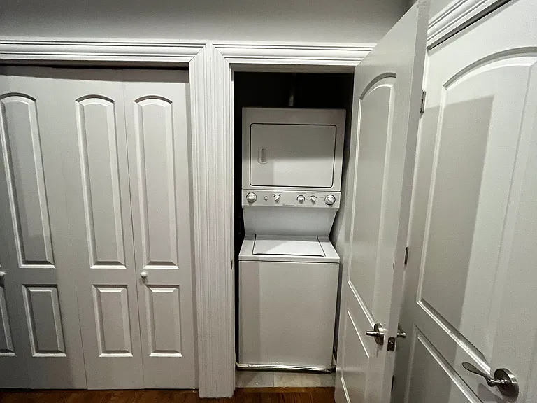 1378 N Wolcott Ave #1A — Photo 8