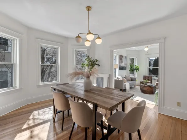 9 Lloyd Rd, Watertown, MA 02472