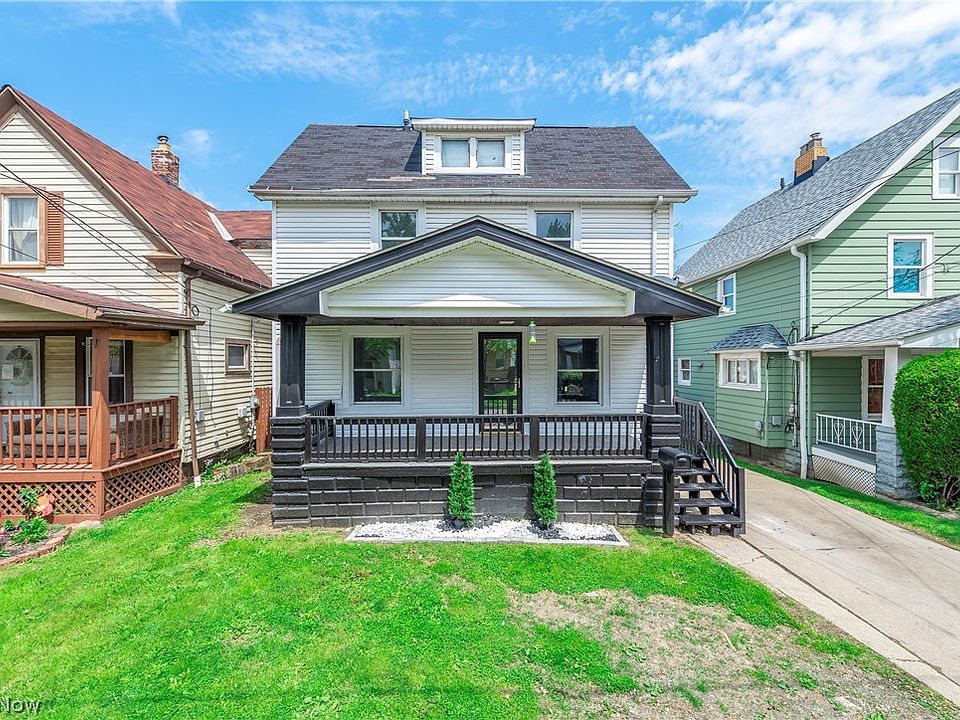 1st image of 2718 Roanoke Ave