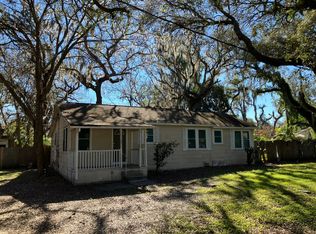 38328 Alston Ave, Zephyrhills, FL 33542
