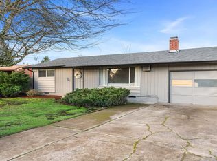 610 Colonial Dr, Springfield, OR 97477