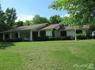 214 N Acre Ln, Jonesboro, IL 62952