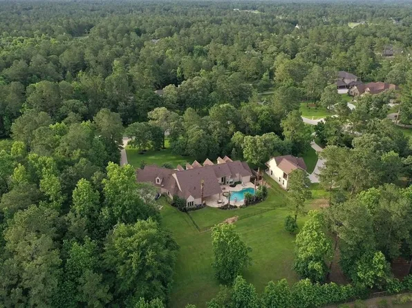 37613 Tournament Ln, Magnolia, TX 77355