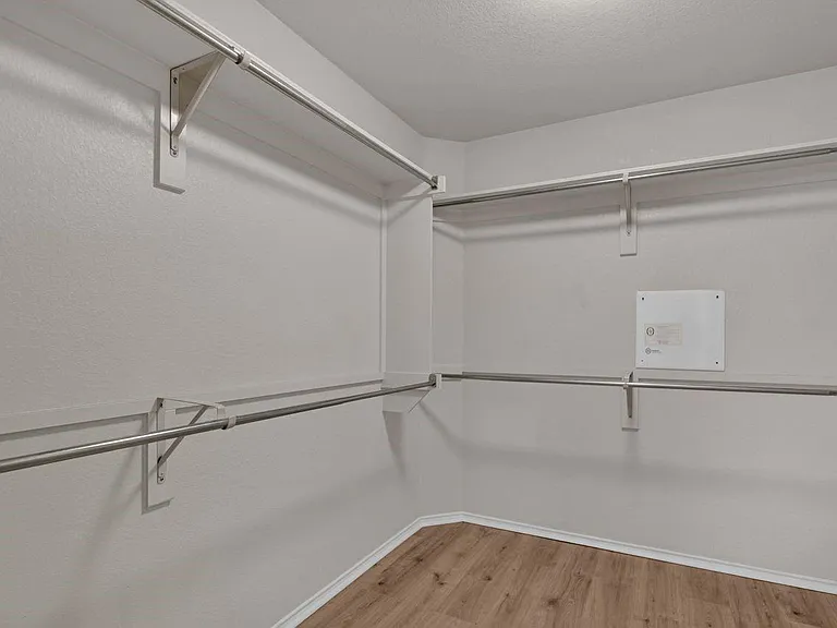 4507 Falcon Dr — Photo 16