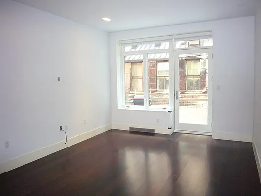 Rented by Sotheby's International Realty | media 26